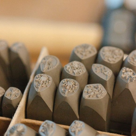 Lily May Birth Flower Engraved Dainty GiftNecklace - Picture 12 of 15